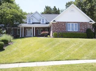 611 Winding Creek Dr, Wentzville, MO 63385