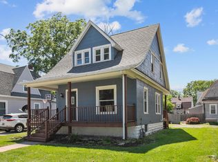 1041 Eastman St, Oshkosh, WI 54901