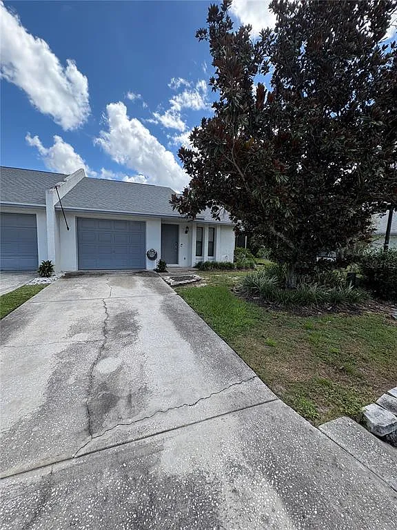 2 bed, 2.0 bath, 1198 sqft, $1,695 — Photo 2