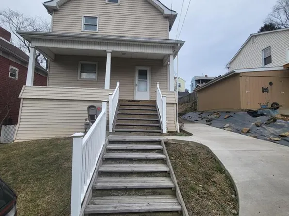 121 Cracraft Ave, Wheeling, WV 26003