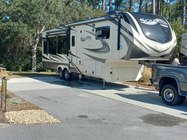 130 Haven Ct, Carrabelle, FL 32322
