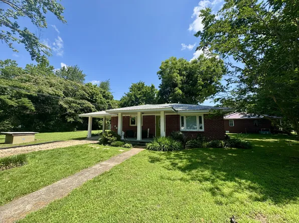 150 Toms Creek Rd, Linden, TN 37096