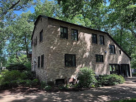 Side Exterior
