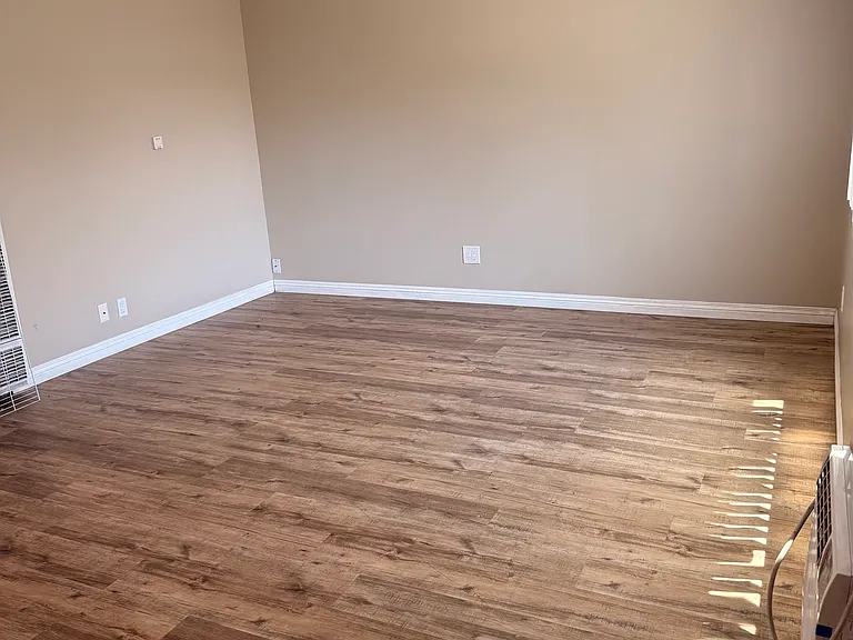 12742 Kalnor Ave #4 — Photo 3