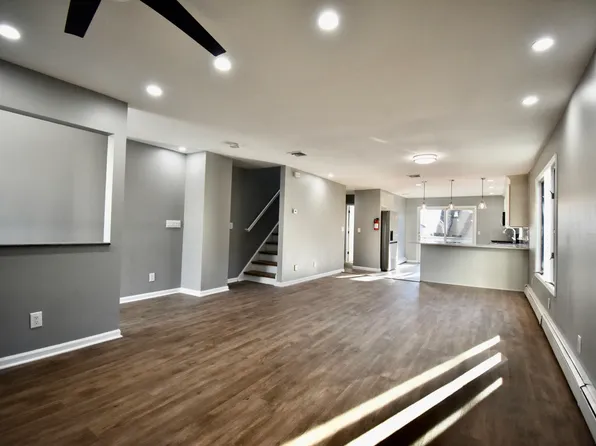 2482 5th Street image 2 of 19