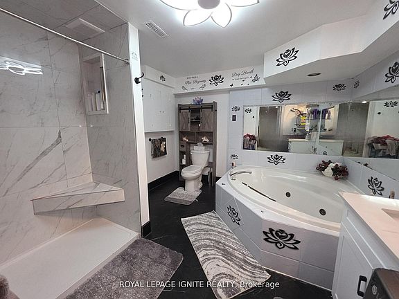 4th image of 54 Harley Dr #Basement