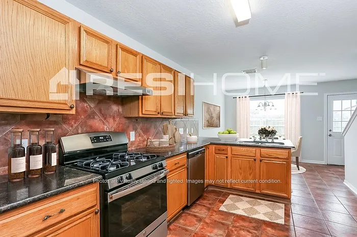 4906 Drew Forest Ln — Photo 3