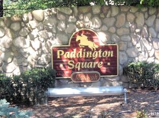 1067 Cambridge Ct, Mahwah, NJ 07430