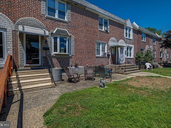 4th image of 724 S Garfield Ave