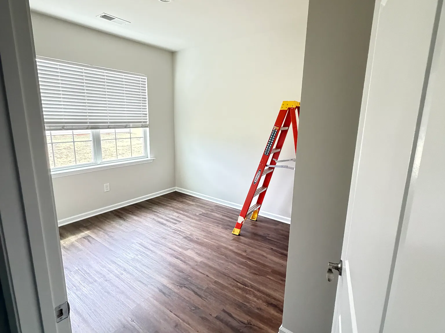 3 bed, 1633 sqft, $2,500 — Photo 4