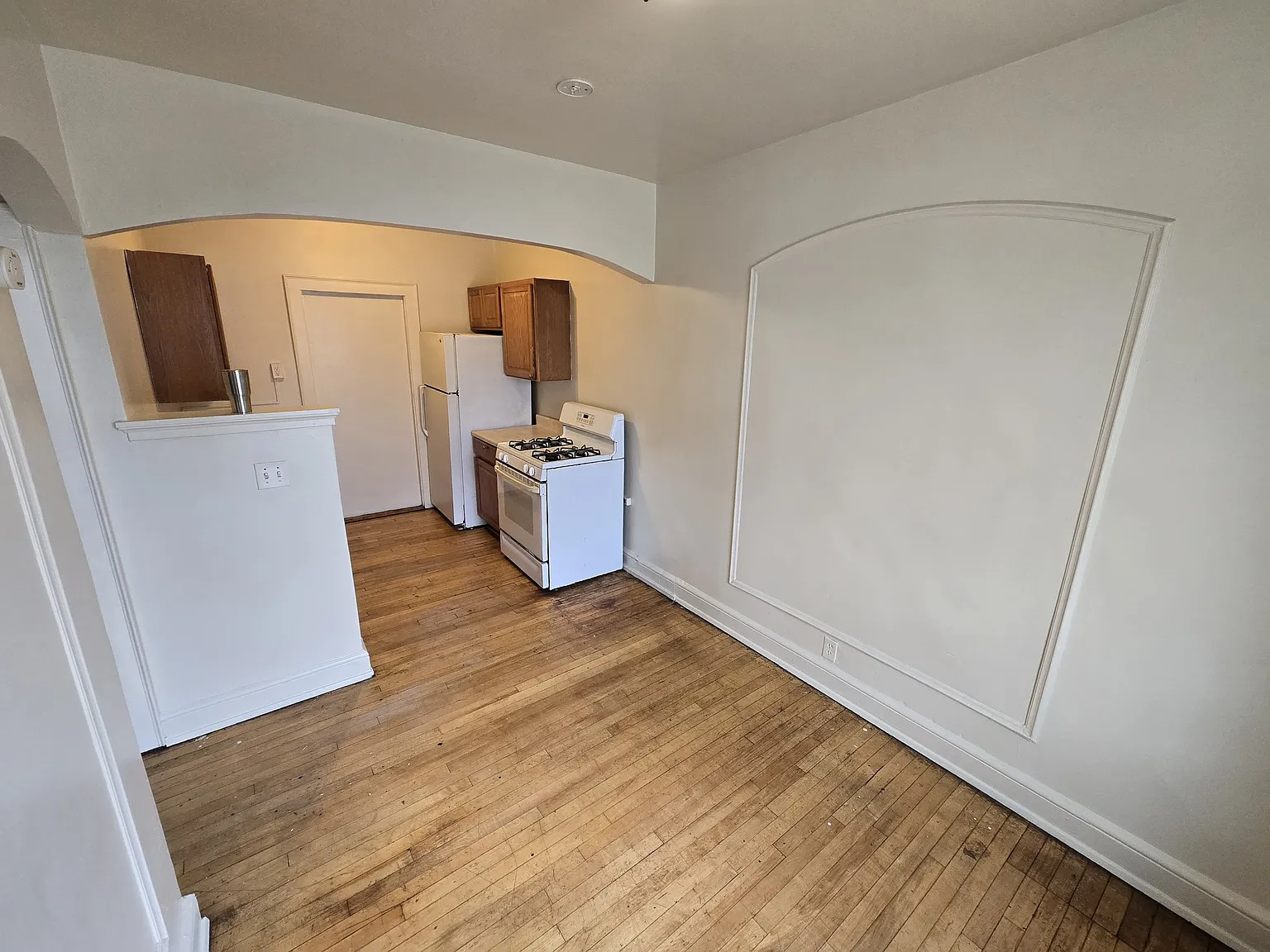 915 North 24th Street - 32 — Photo 2