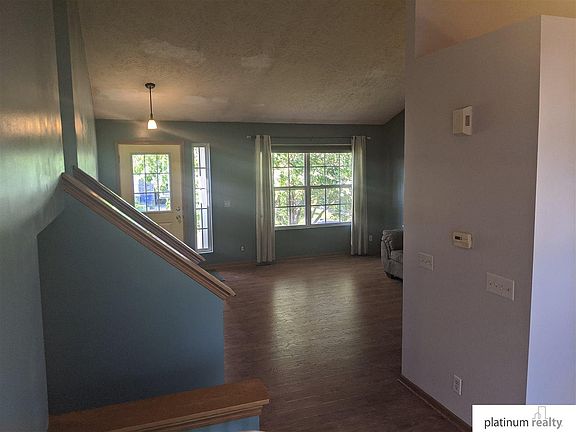 4th image of 16711 Burdette St