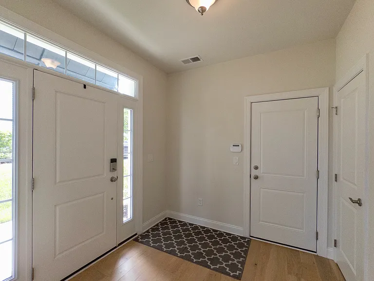 25 Brentwood Cir — Photo 28