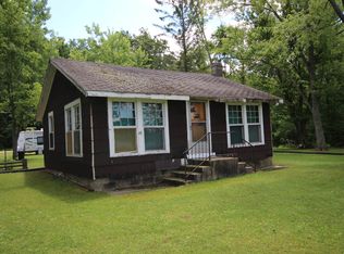 61418 Lewis Lake Rd, Vandalia, MI 49095