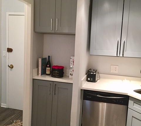 5th image of 1355 N Sandburg Ter APT 2001