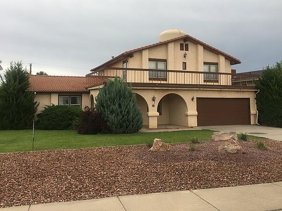 2nd image of 13 Chaparral Cir