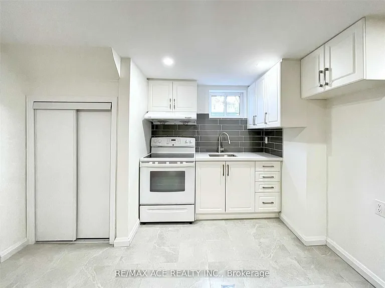 246 Horsham Ave #LOWER — Photo 3