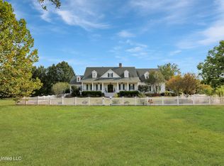 129 Elizabeth Ave, Madison, MS 39110