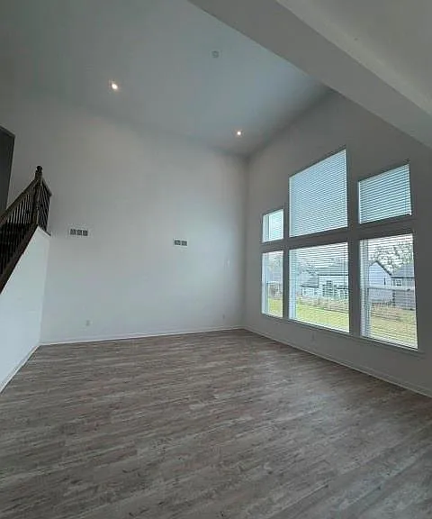 48 Candlewood Ln — Photo 7