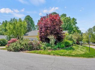 102 Forest Hills Ct, Cary, NC 27511