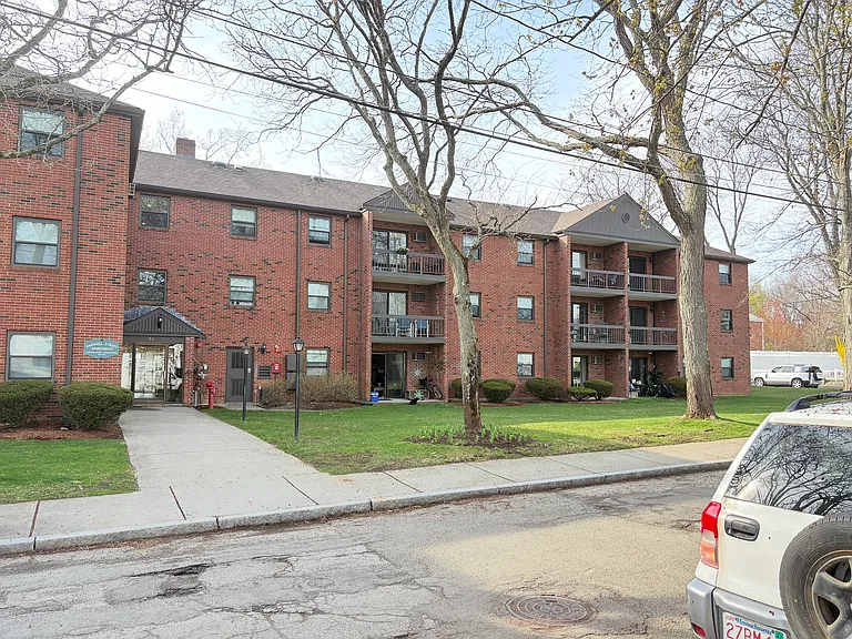 62 Farwell St #55/12 — Photo 18