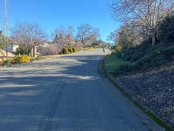 4th image of 3537 Foxmore Ln