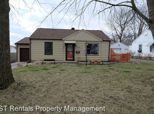 1208 N State St, Bloomington, IL 61701