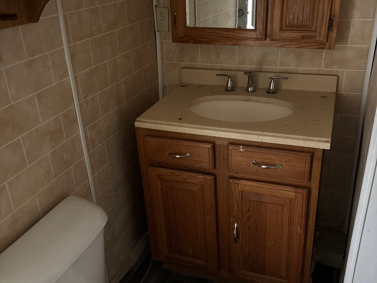 2 bed, 800 sqft, $900 — Photo 2