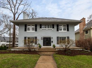 5463 N Lake Dr, Whitefish Bay, WI 53217