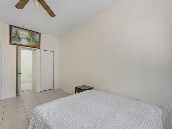 277 Berenger Walk, Royal Palm Beach, FL 33414