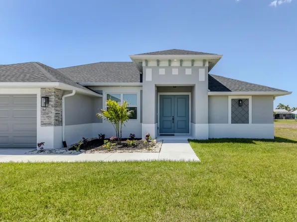 65 Fairway Rd, Rotonda West, FL 33947