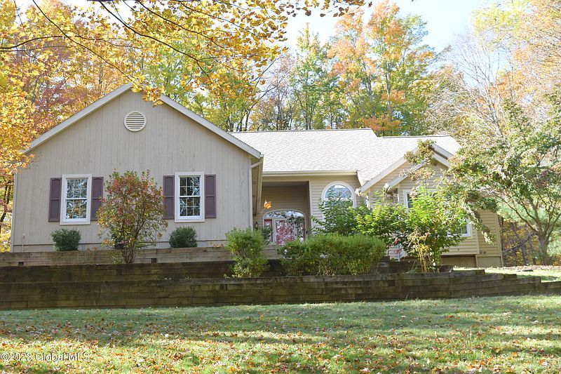 3rd image of 2761 Doelner Circle