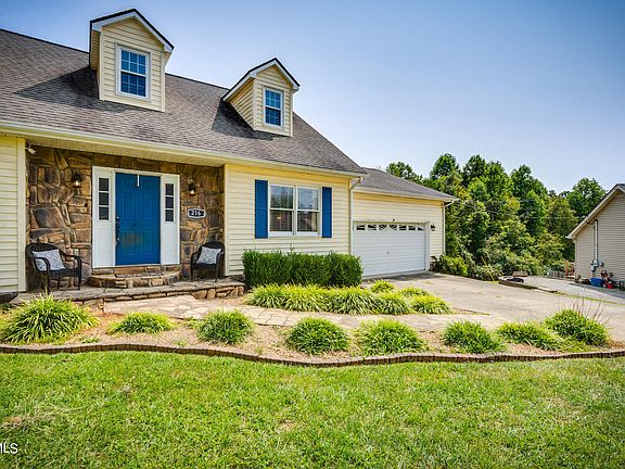 4th image of 216 Tanner Ct