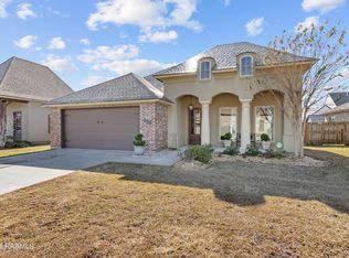 202 Birchview Dr, Broussard, LA 70518