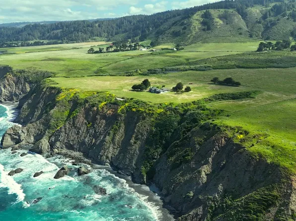 11400 S Highway 1, Elk, CA 95432
