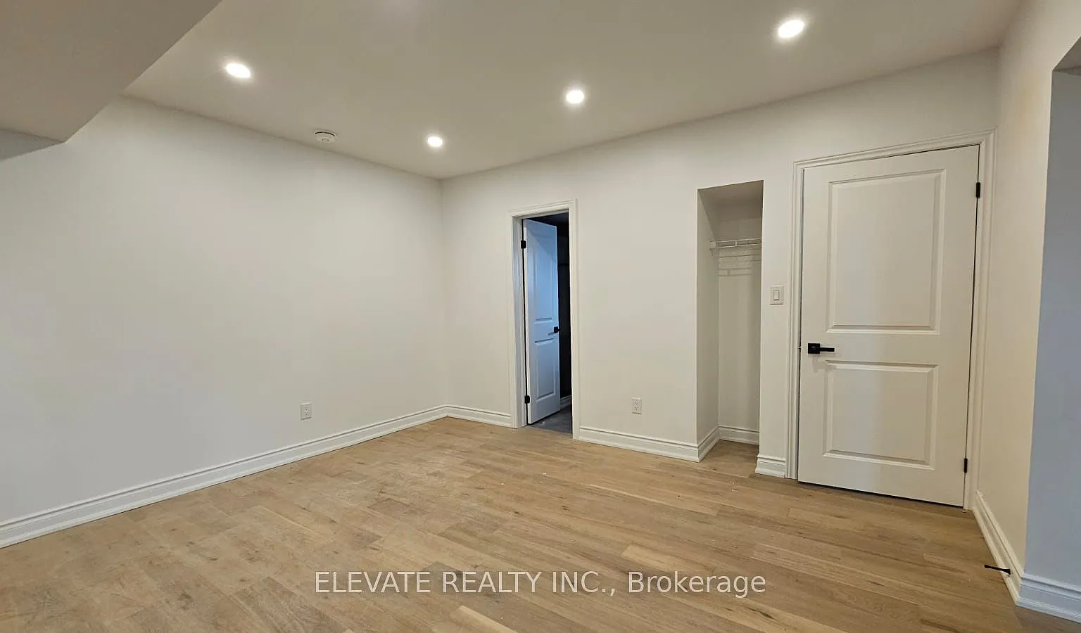 2 bed, $2,200 — Photo 4