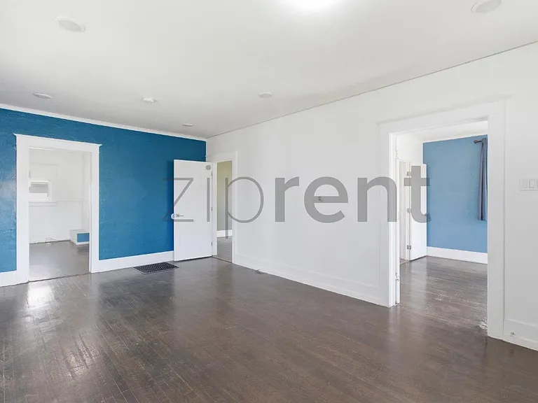 423 Mill St #423 MILL ST — Photo 6