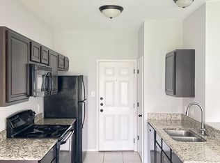 8704 Vista De Nubes #8704, Converse, TX 78109