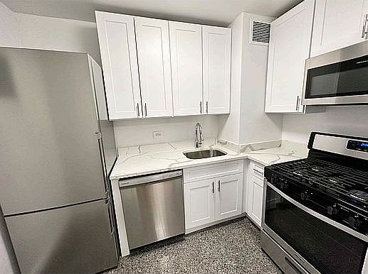 1st image of 305 E 86th St #6BE
