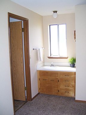 2nd image of 3405 Vincenta Way #B