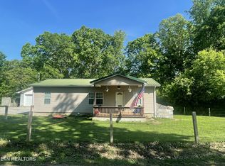 1054 Ridge Rd, Madisonville, TN 37354