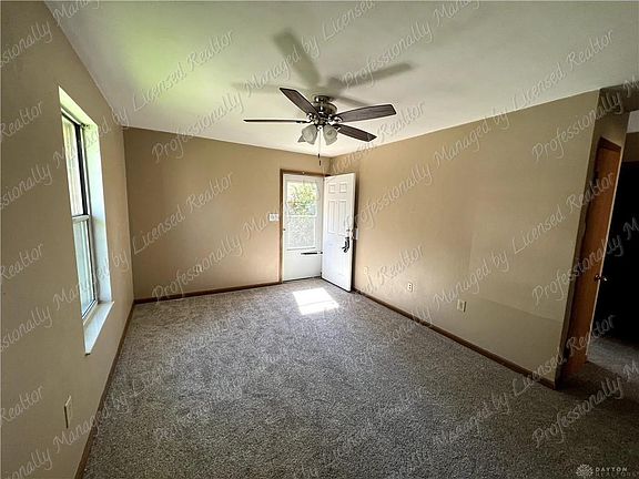 4th image of 163 Madison Ave
