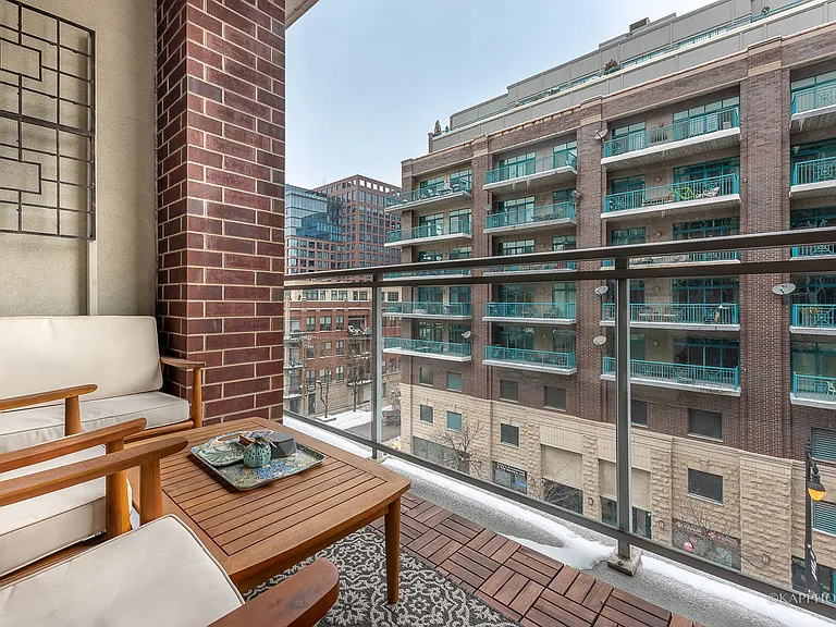 901 W Madison St #614 — Photo 10