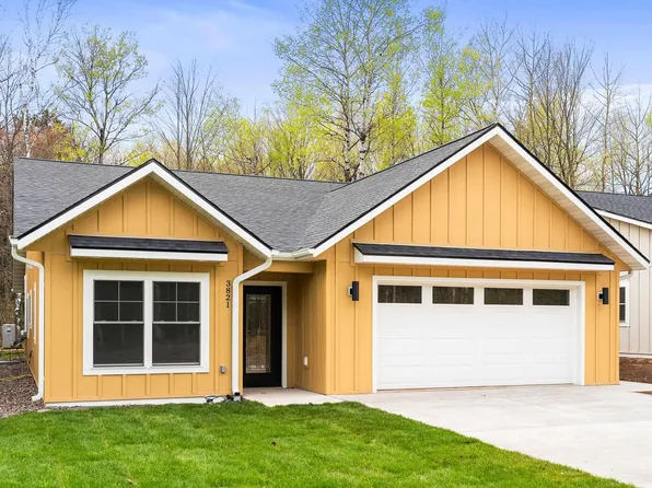 3821 Fountain Gate Dr N, Duluth, MN 55811