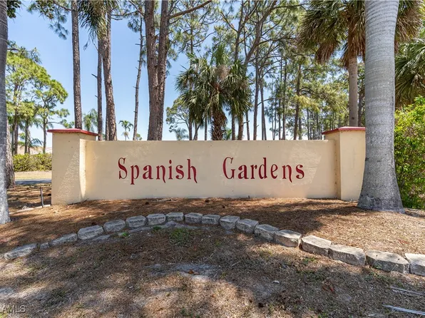 26979 Croise Dr, Bonita Springs, FL 34135