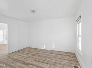 416 7th Ave APT 1, Troy, NY 12182