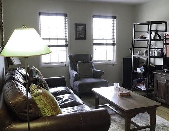 2nd image of 125 Garden St APT 4E