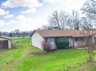 5982 Bourbon Ln, Anderson, CA 96007