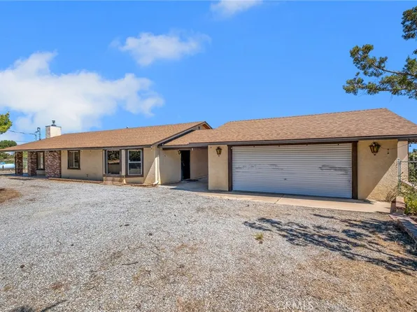 2722 Arrowhead Dr, Pinon Hills, CA 92372