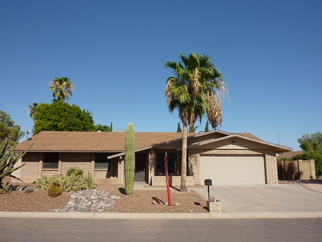 1st image of 1403 N 61st Pl